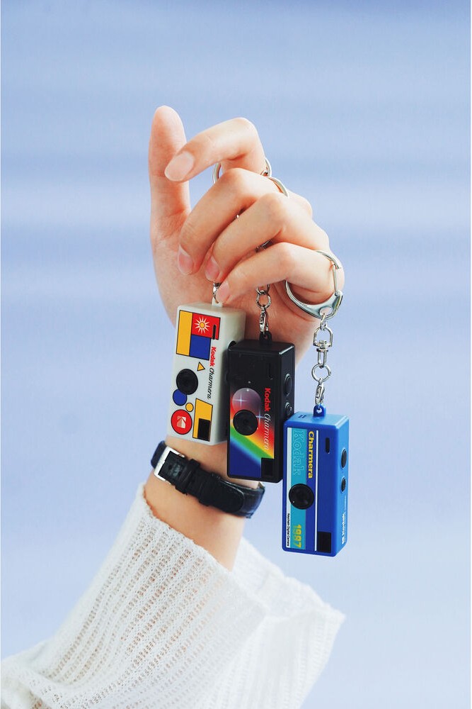 Kodak-Charmera-Key-Chain-Digital-Camera-Hop-Mu-Ngau-Nhien-Chinh-Hang-14.jpg?v=1783421956