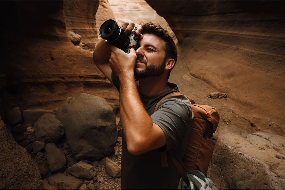 May-anh-OM-SYSTEM-OM-5-Mark-II-Chinh-Hang-1.jpg?v=1774604546