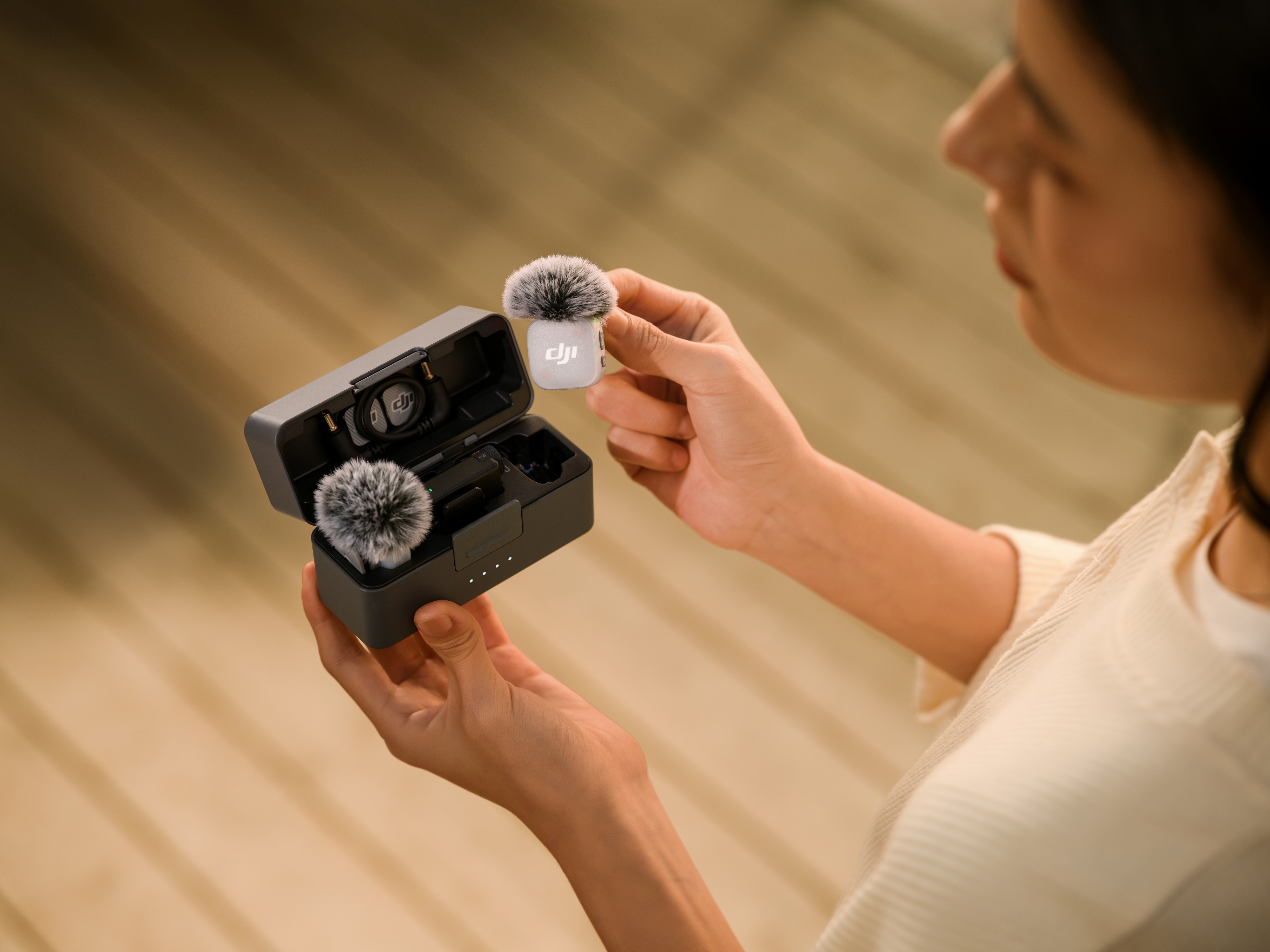 Microphone-DJI-Mic-Mini-2-Chinh-Hang-3.jpg?v=1777445167