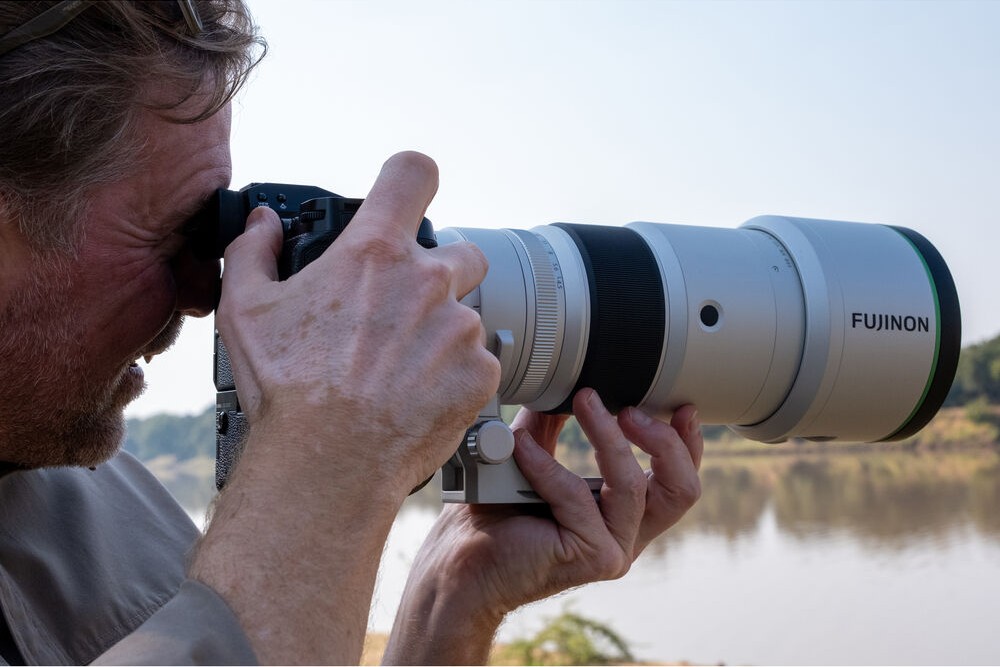 Ong-kinh-Fujinon-XF-400mm-F4-5-R-LM-OIS-WR-Chinh-Hang-6.jpg?v=1790959132