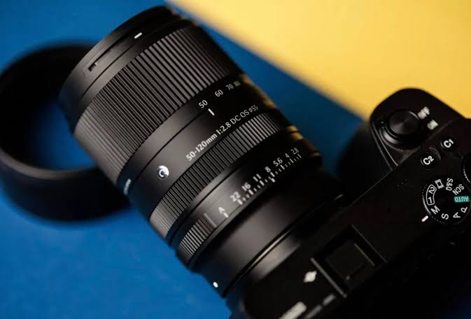 Sigma-50-120mm-F2-8-DC-OS-C-Chinh-Hang-1.jpg?v=1791516809