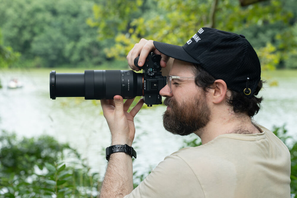 Sony-FE-100-400MM-F5-6-8-OSS-Chinh-Hang-20.jpg?v=1786160611