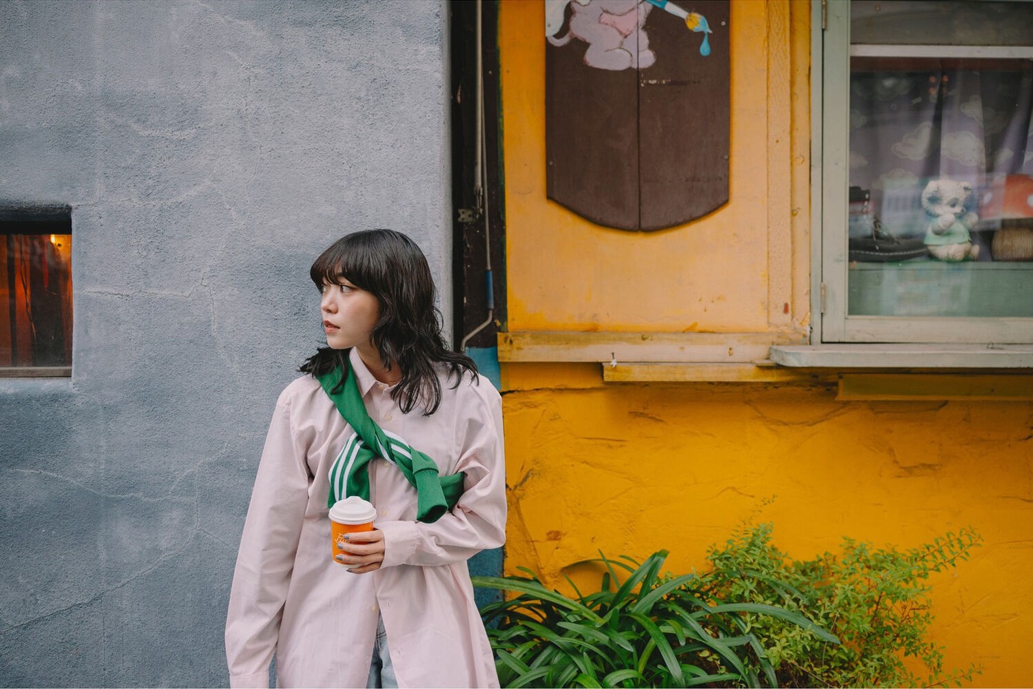 Tamron-35-100mm-F2-8-Di-III-VXD-Chinh-Hang-4.jpg?v=1771925058