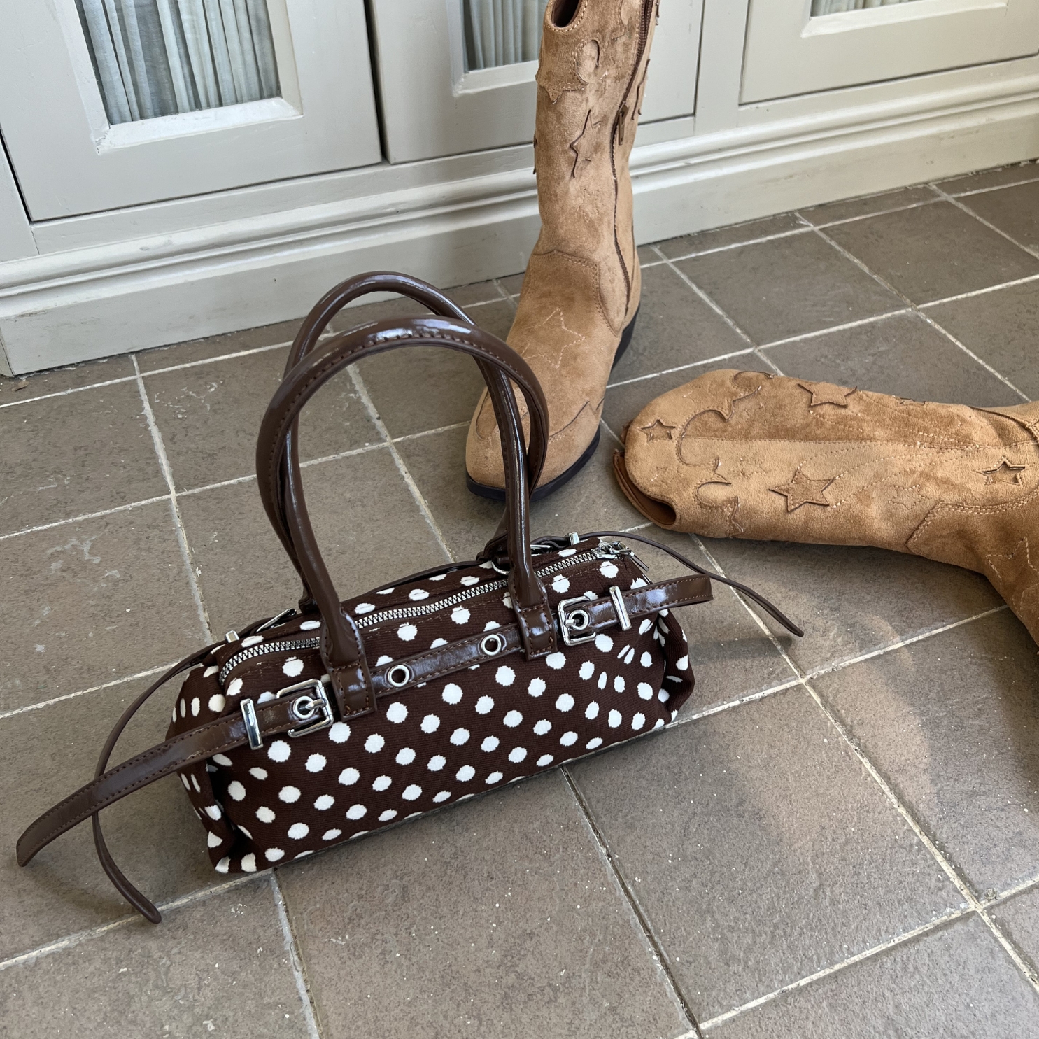 Dots hand bag