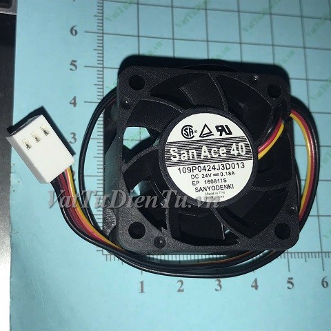 109P0424J3D013 Quạt tản nhiệt 24V 0.18A 40x40x28mm Sanyo 3 dây đầu cắm B2