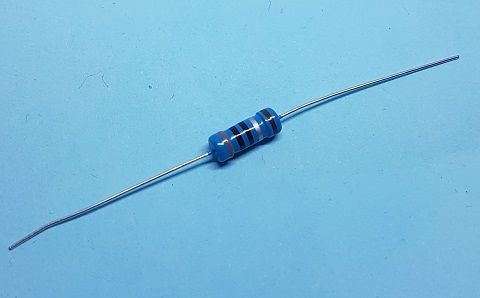 Điện trở 3R 1W 3R sai số 1%