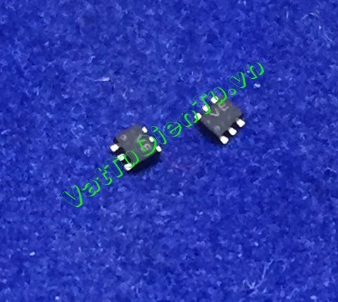 RN4905 VE: VE SOT563 NPN, PNP Transistor 100mA 50V, Silicon PNP/NPN Epitaxial Type