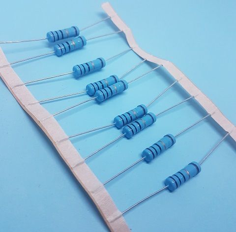 Điện trở 10R 2W 10R2W10R 5%