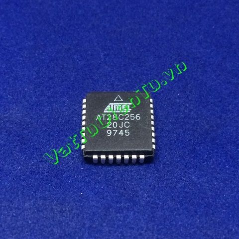 AT28C256-20JC AT28C256-20JI PLCC32 IC EEPROM 256KBIT
