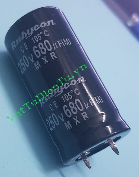 Tụ hóa 680uF 250V 680uF250V680uF 22x45mm; Mã: 680uF250V22x45; Kiểu chân: Cắm; Thương hiệu: RUBYCON; Xuất xứ: Hàng mới; Mã kho: 680uF250V22x45-061