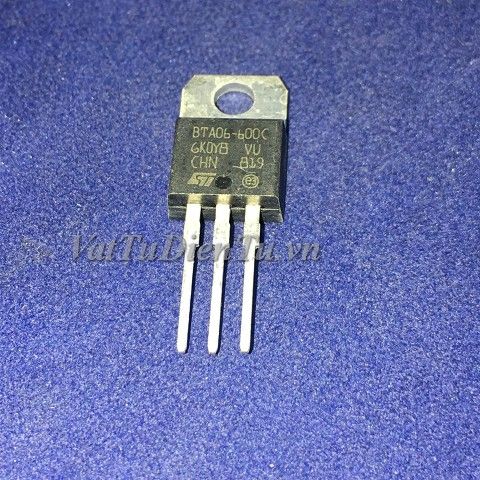 BTA06-600C BTA06 TO220 TRIAC 6A 600V;