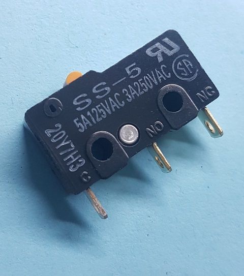 SS-5 Công tắc hành trình 5A Omron không tay gạt (Limit switch)