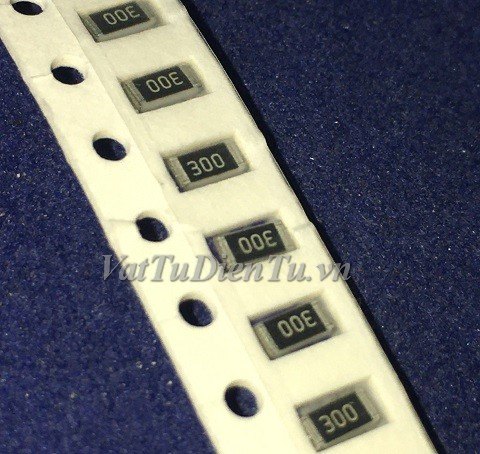 Điện trở 30R 0.25W 30R dán 1206 30R 1/4W (L4.5xW3.2mm) sai số 5%