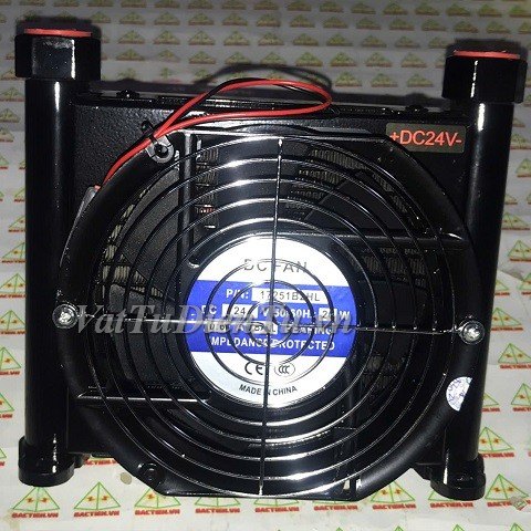 AF0510-CA Quạt làm mát dầu thủy lực 24V 0.6A 20W 232x200x106mm YLXHDM 2 dây