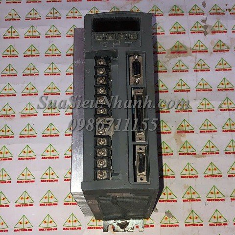 TSTK 30C-B-Y TSTK30C-B-Y AC SERVO DRIVER TECO 1kW (HTM)