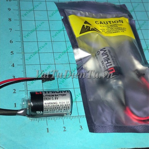 ER3V/3.6V PIN 3.6V 1200mAh 14.5x25.5mm TOSHIBA LITHIUM BATTERY đầu cắm đen