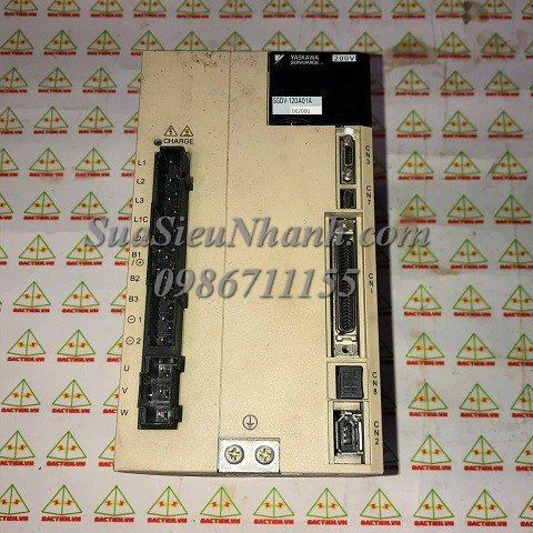 SGDV-120A01A002000 AC SERVO DRIVER 1.5kW YASKAWA SGDV-120A01A (HTM)