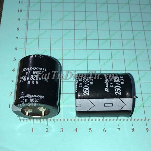 Tụ hóa 820uF 250V 820uF250V820uF MXC 30x35mm