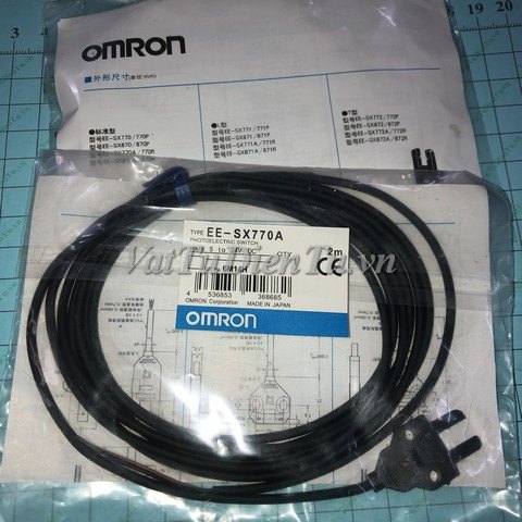 EE-SX770A Cảm biến quang Omron 2M