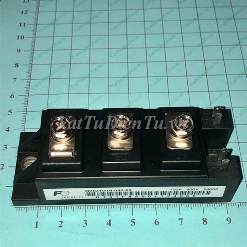 2MBI100N-060-03 Module IGBT 100A 600V