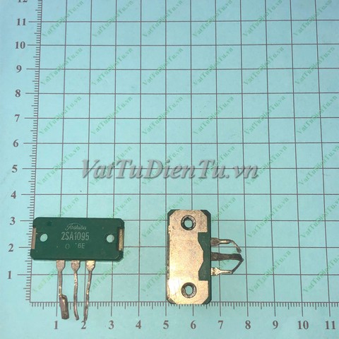 2SA1095 SIP3 NPN Transistor (TM)