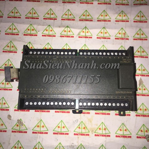 6ES7223-1PL22-0XA0 PLC SIEMENS EM223 DC/RELAY (HTM)
