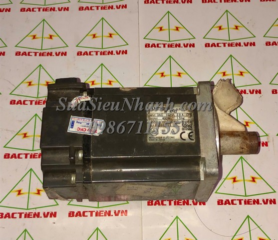 HF-KP43 6146 AC SERVO MOTOR MITSUBISHI 400W (TM)
