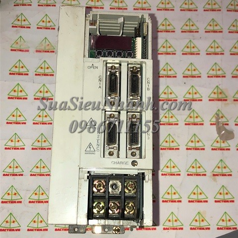 MR-J2S-70A-U004 AC SERVO DRIVER 750W MITSUBISHI (HTM)