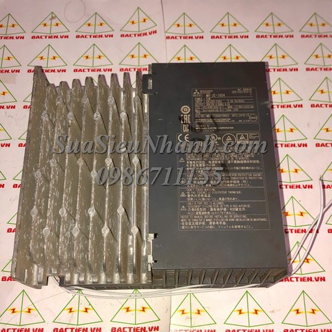 MR-JE-100A SERVO DRIVER 1kW MITSUBISHI 1kW (HTM)