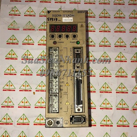 SGDM-01ADA AC SERVO DRIVER 0.1kW YASKAWA (HTM)