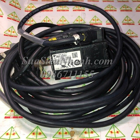 SGMJV-A5ADA21 0028 AC SERVO MOTOR Yaskawa 50W (TM)