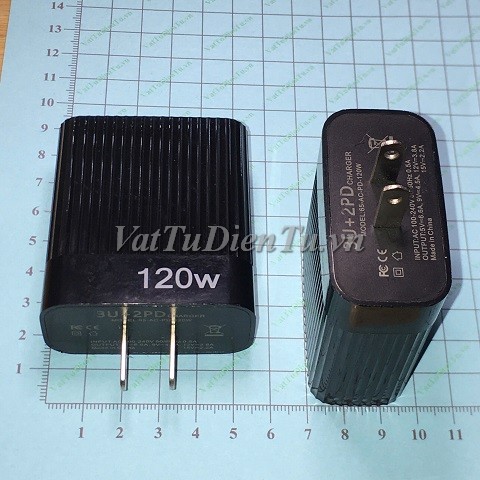 65-AC-PD-120W-Cu-Sac-Nhanh-Da-Nang-Akina-Sieu-Ben-Bi-Can-Hau-Het-Moi-Thiet-Bi-Toi-Uu-Thoi-Gian-Sac-Nhanh_65-AC-PD-120W.JPG