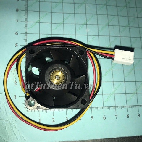 9GV0412J301-Quat-tan-nhiet-12V-0-6A-40x40x28mm-Sanyo-3-day-dau-cam-B2-2.jpg?v=1770285569