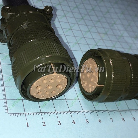 MS3106A920-18S-MS3106A-20-18S-3106A-20-18S-Dau-cam-dau-noi-dong-co-servo-9-chan-cai-Amphenol_MS3106A-20-18S-Z3M-1.JPG