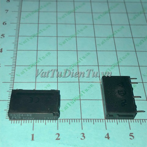 RB104-DE-DC24V-Relay-24VDC-5-chan-5A-240VAC-FUJI-1.jpg?v=1781764262