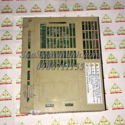 SGDH-04AEY315-0002-AC-SERVER-DRIVER-YASKAWA-0-4-0-54-kW-TM-_SGDH-04AEY315-0002-1.JPG