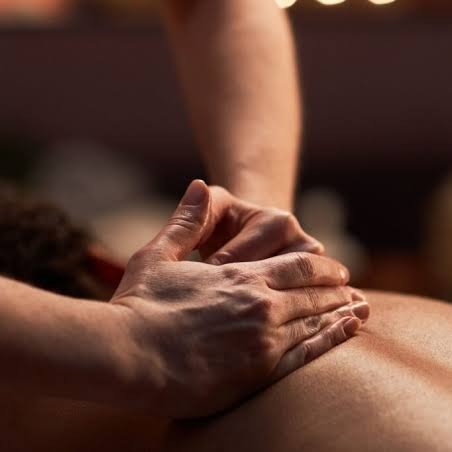 Massage Hoàng Cầu uy tín, chuyên nghiệp tại Massage nuru OSAKA