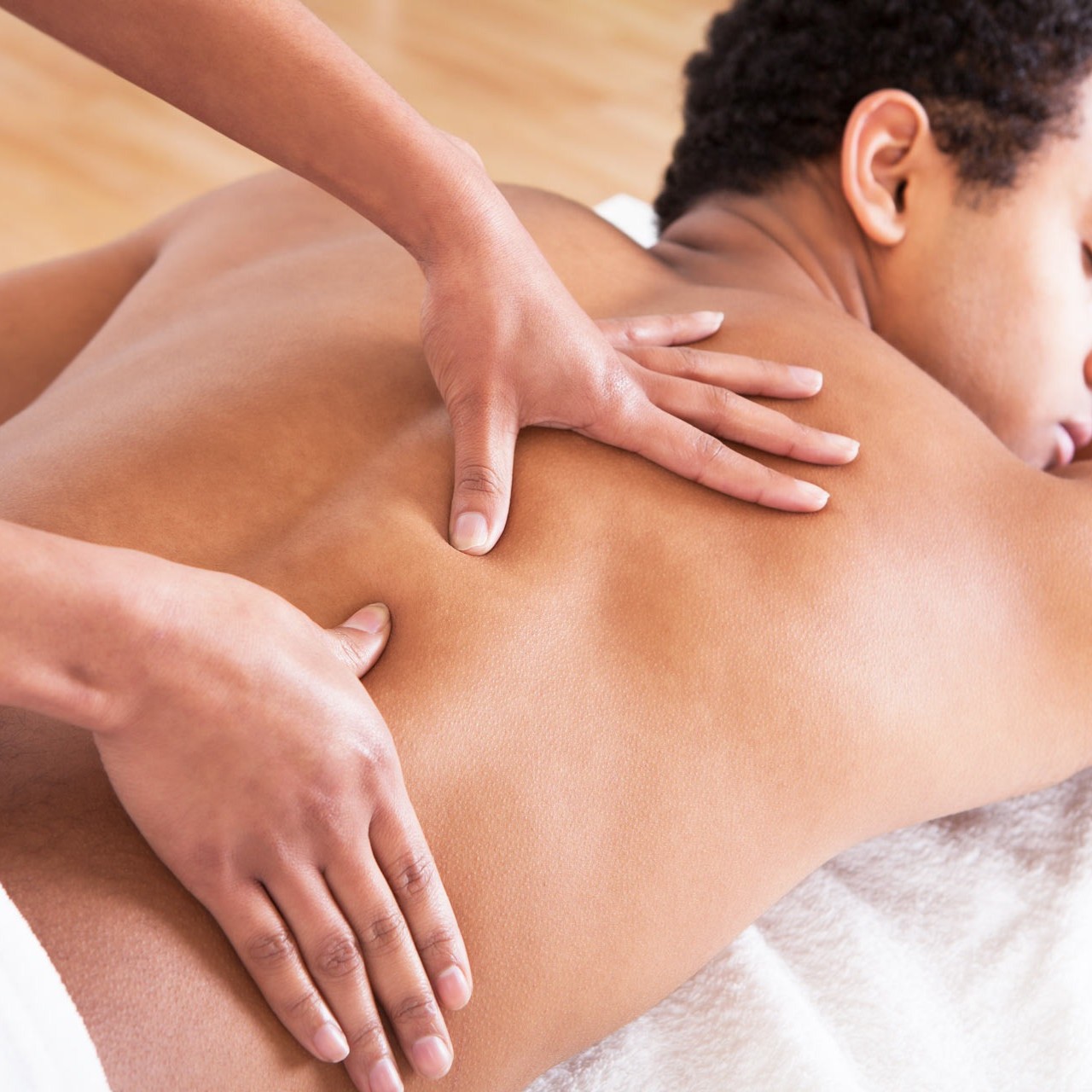Massage Nhật Bản là gì? 3 phương pháp trị liệu nổi tiếng