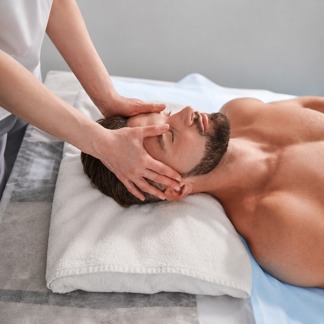 Massage tẩm quất là gì? Liệu có tốt hay chỉ là lời đồn?