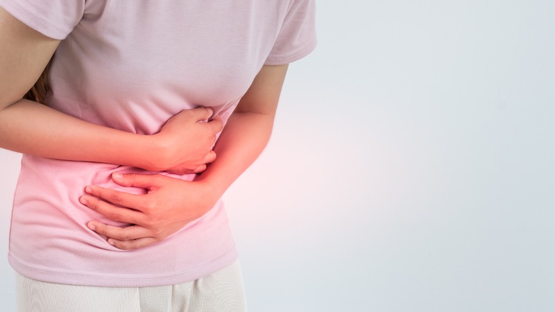 Ai không nên massage bụng?