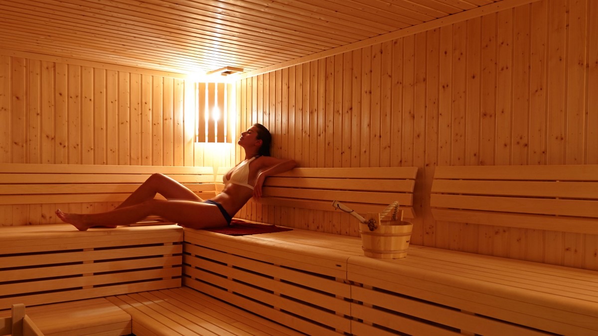 Massage sauna là hình thức xông hơi khô