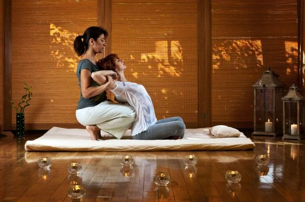 Lợi ích của massage Thái đối với sức khỏe