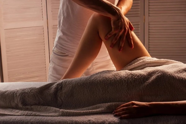Sử dụng gel Nuru tự nhiên, an toàn