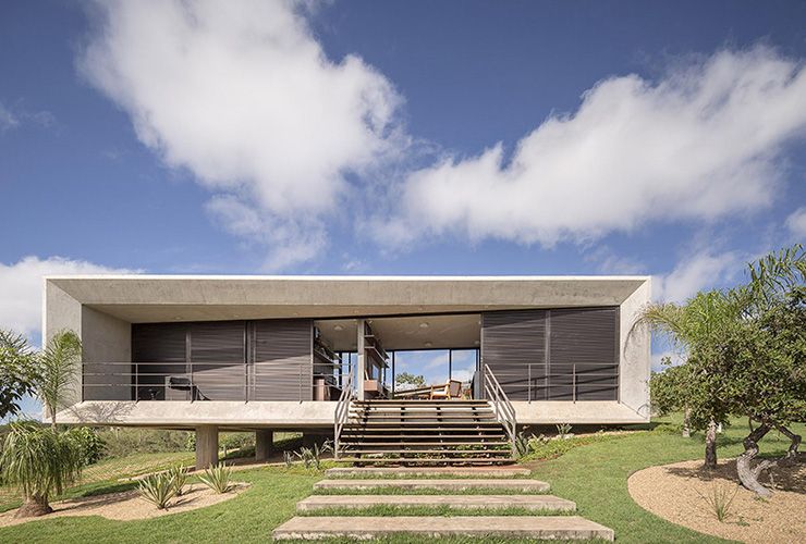 CASA SOLAR DA SERRA: NGÔI NHÀ XINH ĐẸP HÒA QUYỆN VỚI THIÊN NHIÊN TẠI BRAZIL