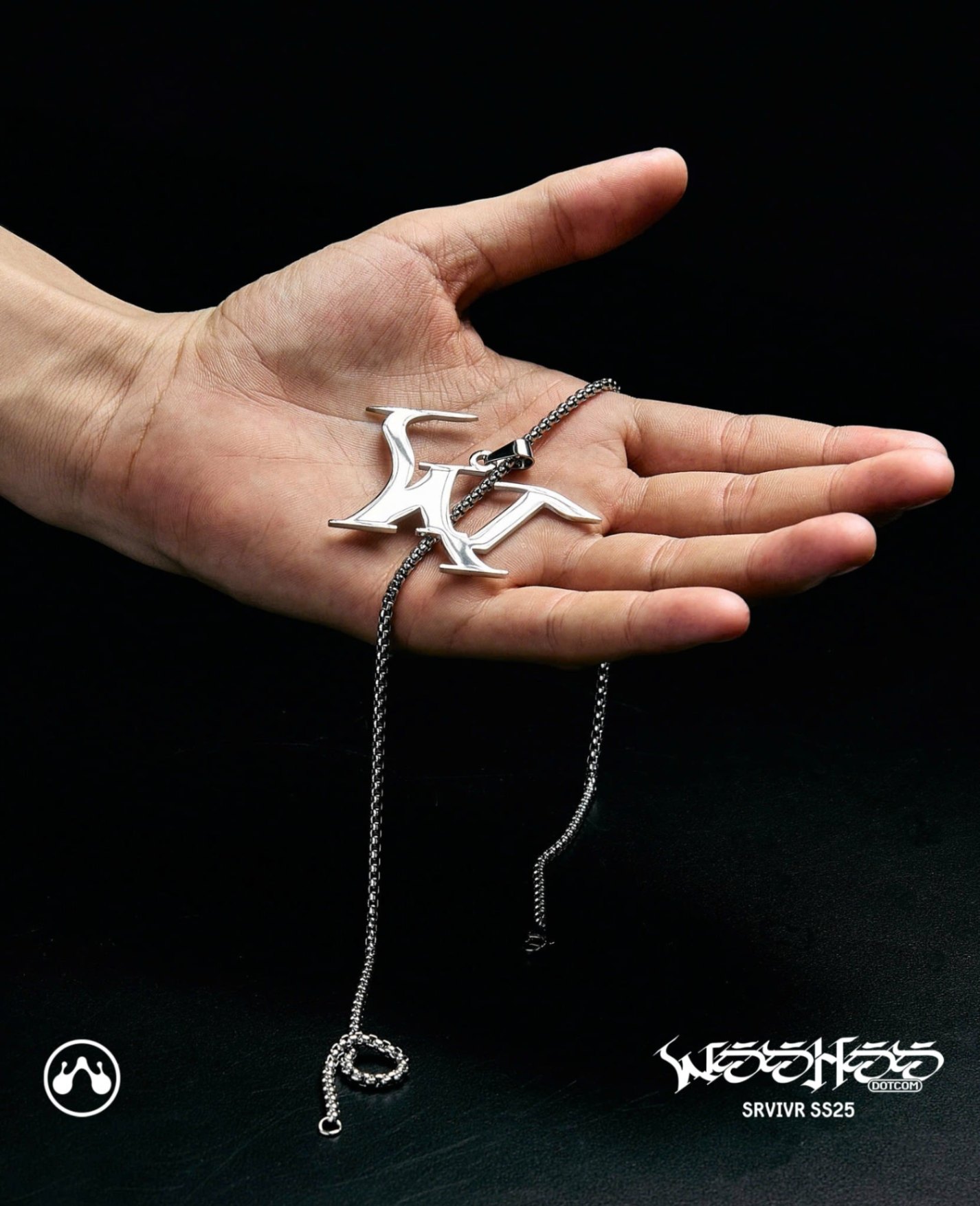 WHDC W NECKLACE