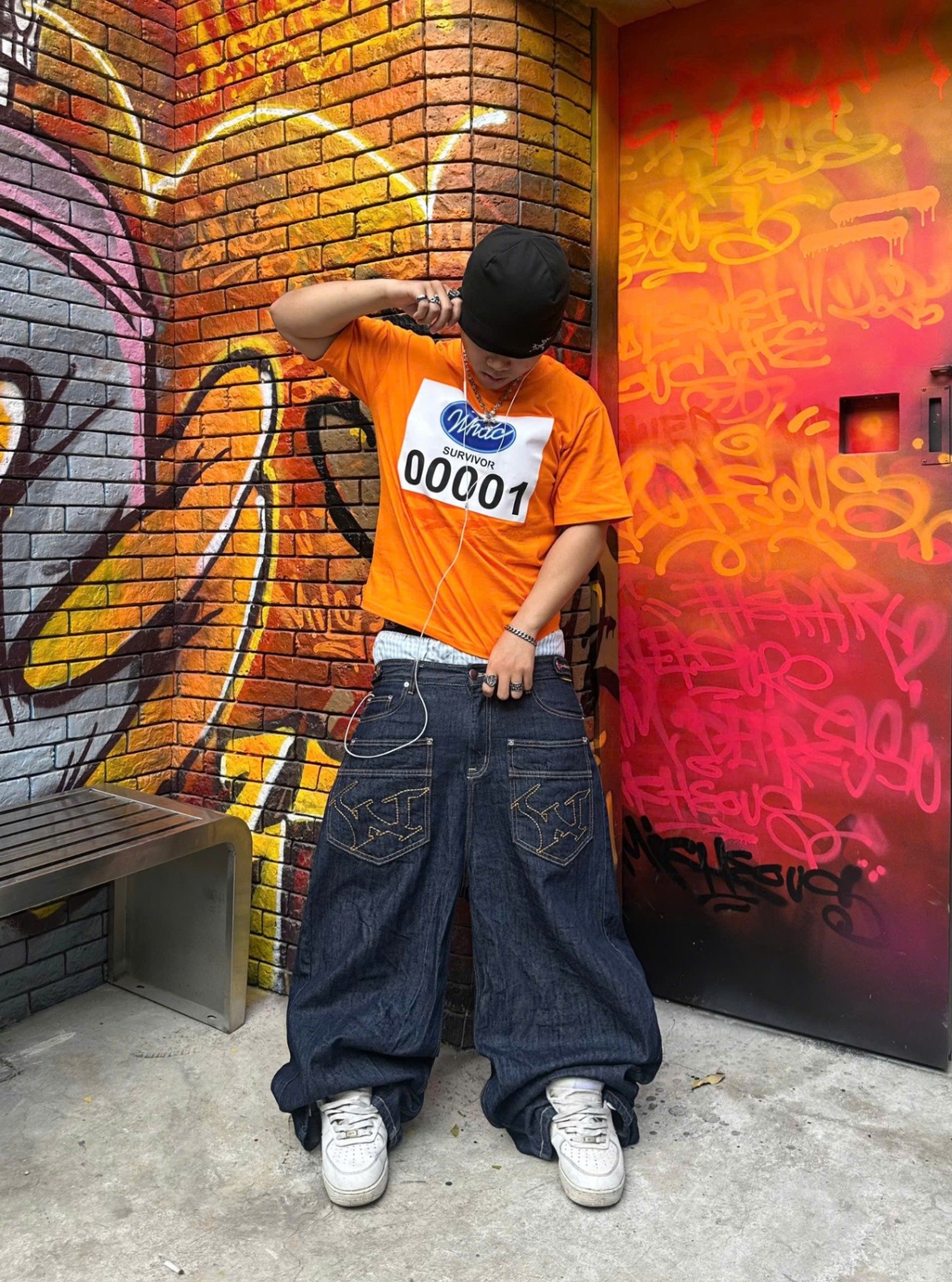 WHDC IDOL +1 SURVIVOR TEE IN ORANGE