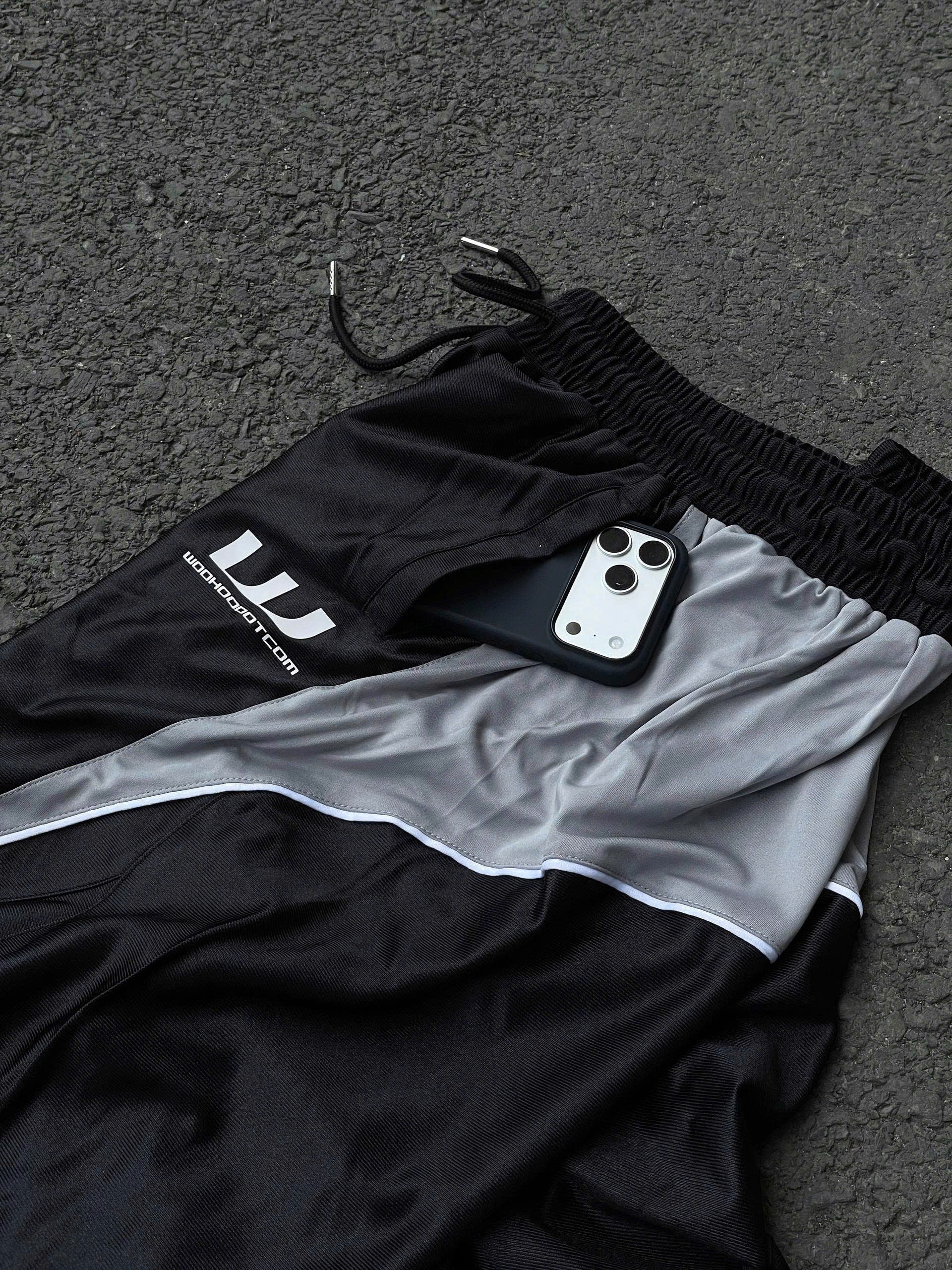 WHDC BAGGY BASKETBALL SHORTS IN BLACK