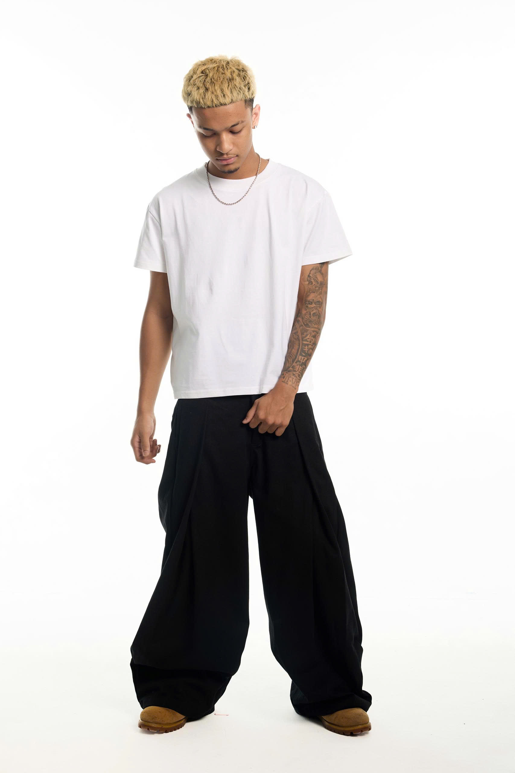 WHDC SRVIVR KAKI TROUSER PANTS IN BLACK