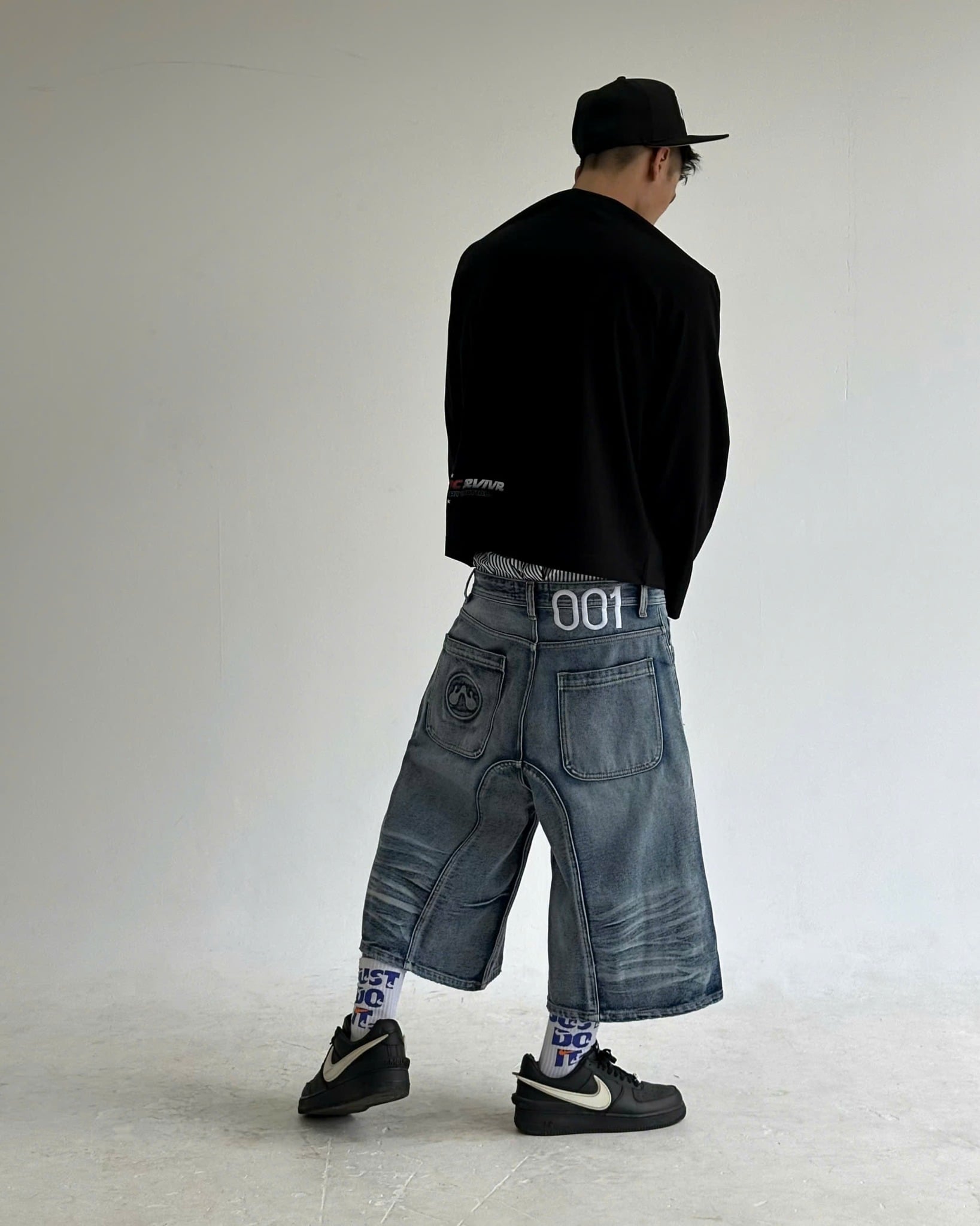 WHDC SRVIVR WASHED BAGGY DENIM SHORTS IN BLUE