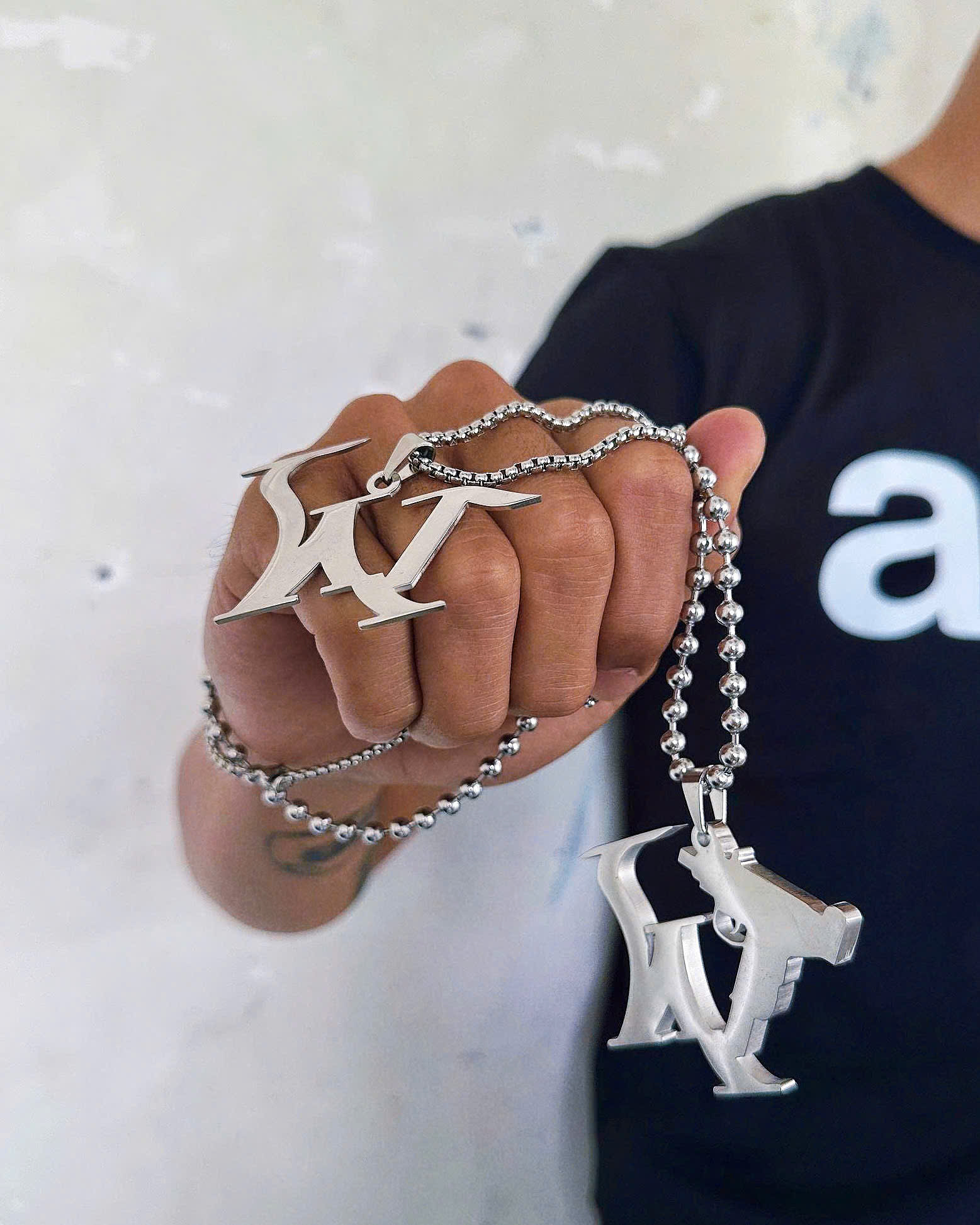 WHDC WW3 NECKLACE